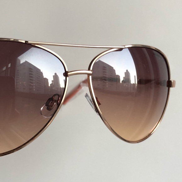 Style Bundle - Scarf, Sunglasses & Coin Purse NWT - Picture 6 of 7